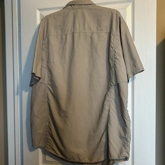 Columbia Omni-Shield men’s tan nylon button down shirt size XL - Picture 6 of 8
